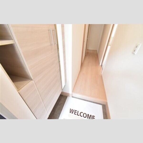 アルモニー戸室 玄関