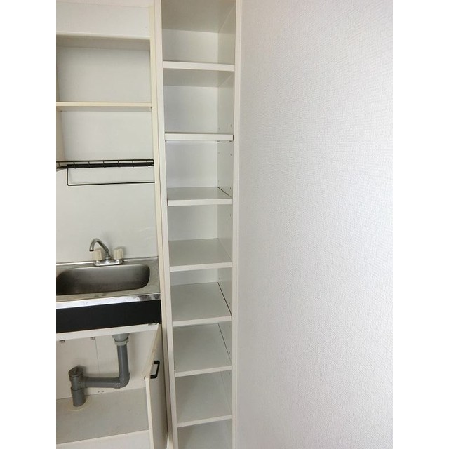 プレール潮見ピアクラブ308号室 内観