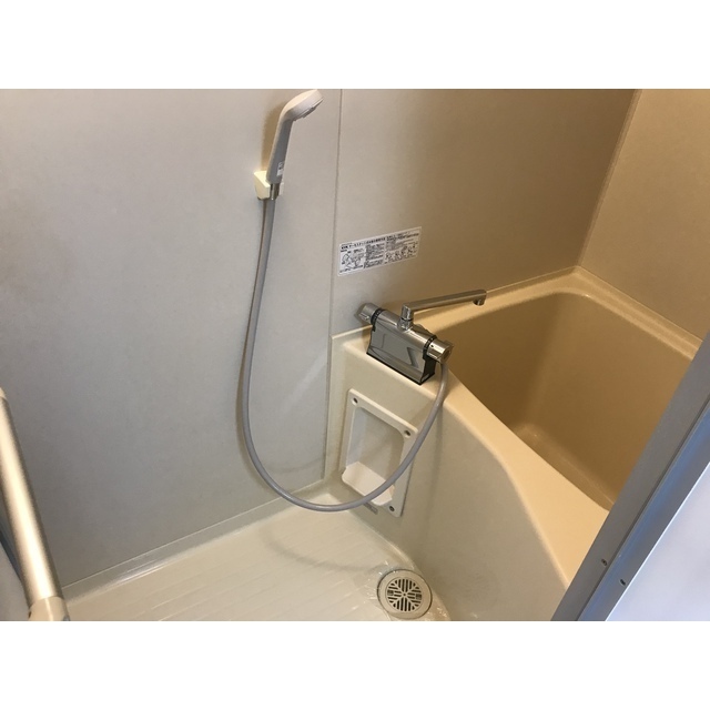 第一ハイム山下305号室 お風呂