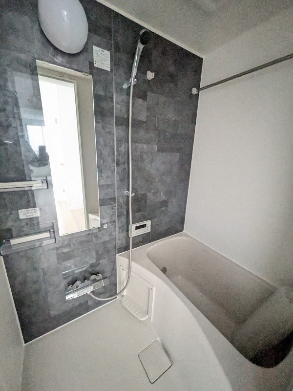 アリスワン南三咲(E-222)2階 お風呂