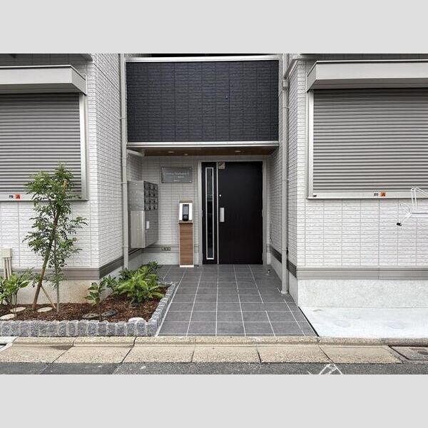 セレスティア西新井Ⅱ エントランス