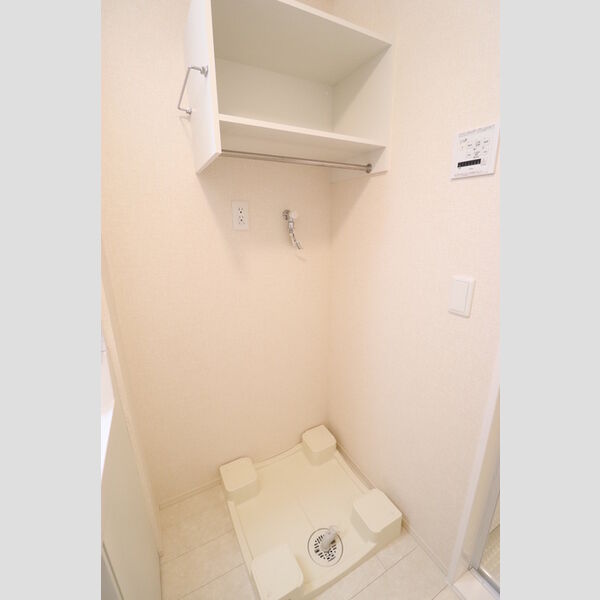 パークサイドSOGA302号室 室内洗濯機置き場