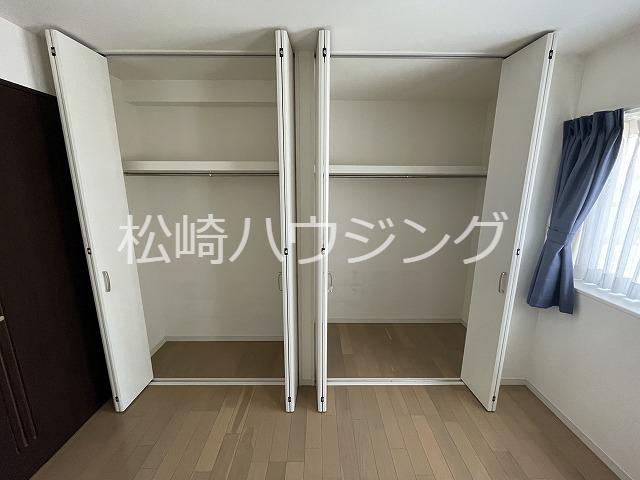 ＴＹ　ＨＯＵＳＥ1階 収納