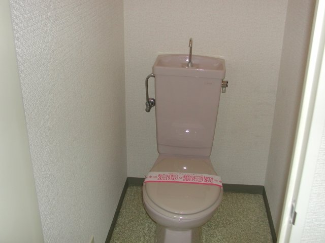 ファサード田園調布5階 トイレ