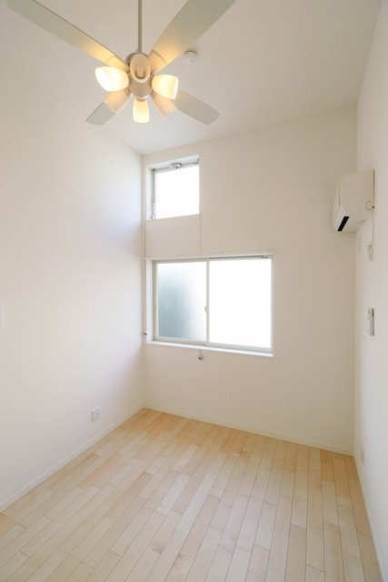 アザーレ・パッシオ栗谷B2階 同建物別部屋の参考画像