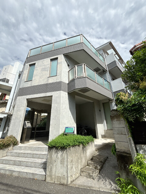 トムリーノの外観画像