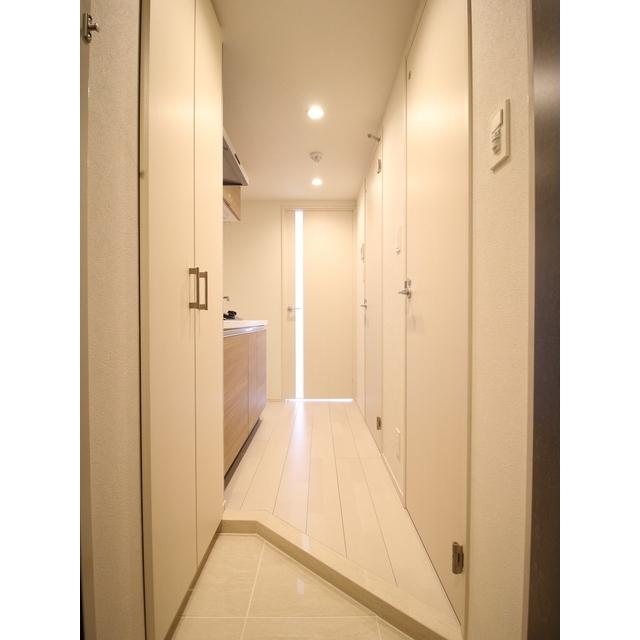 プレール・ドゥーク赤塚204号室 内観