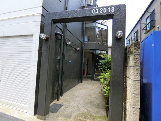 Lily南大野 エントランス