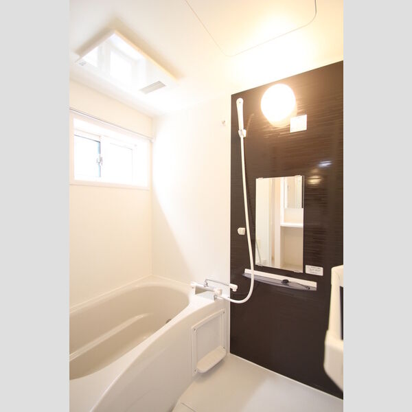 リヴェールⅡ 101号室　浴室