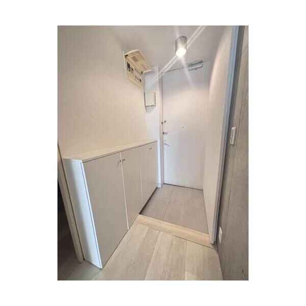 2232フレグランスアベニュー 玄関