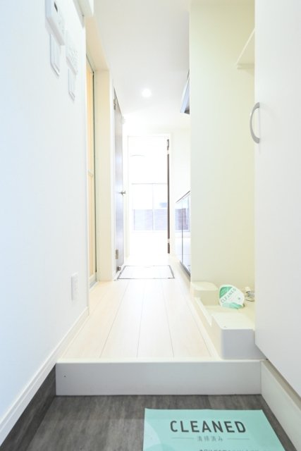 レーヴ中村橋 玄関