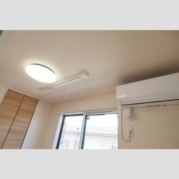 D-room港北202号室 室内物干し