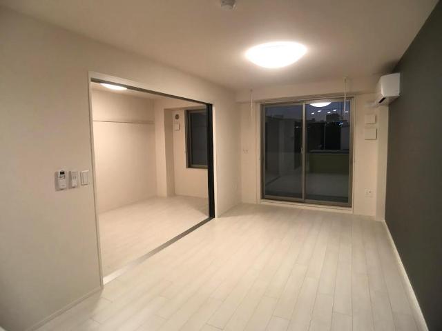 Ｌｏｔｕｓ　Ｖｉｓｔａ　堀の内（ロータス ヴィスタ・堀の内） リビング