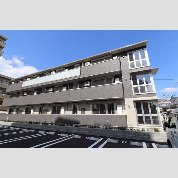 エバープレイス武蔵浦和101号室 建物外観