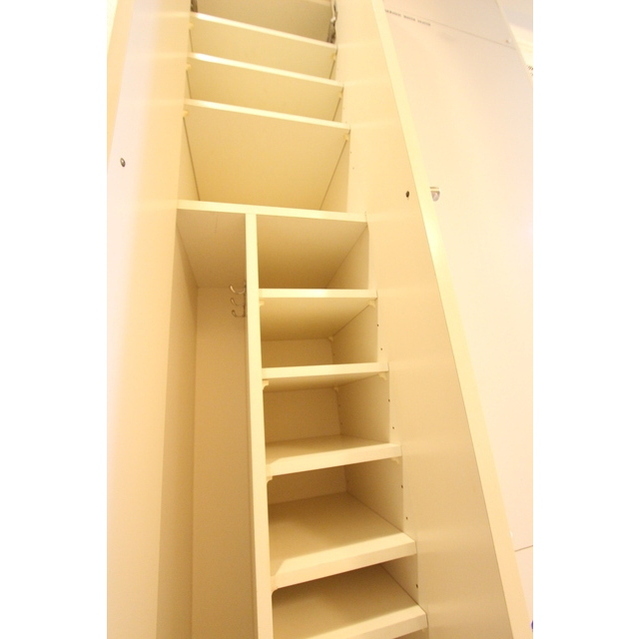 ハイライフ湘南210号室 靴箱