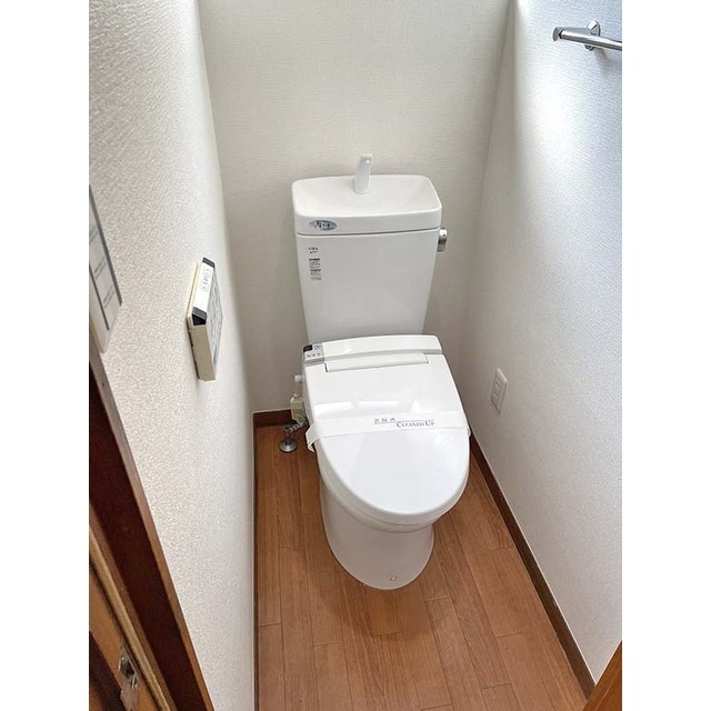 （仮称）北糀谷1丁目長屋 温水洗浄便座付き