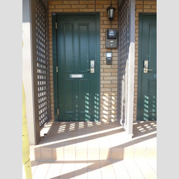 ラ・プランタン エントランス