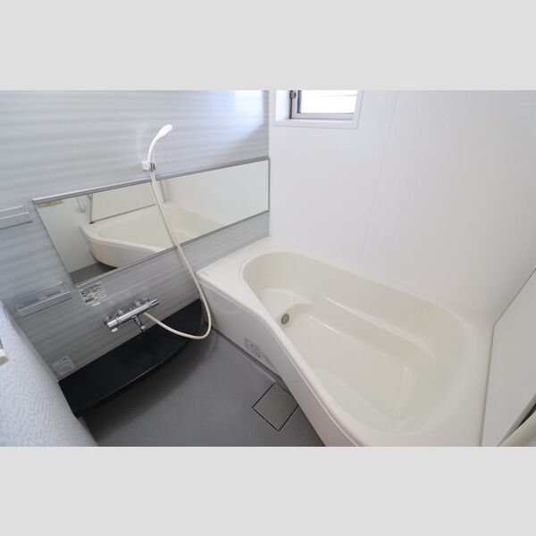 バニュルスⅣ 浴室