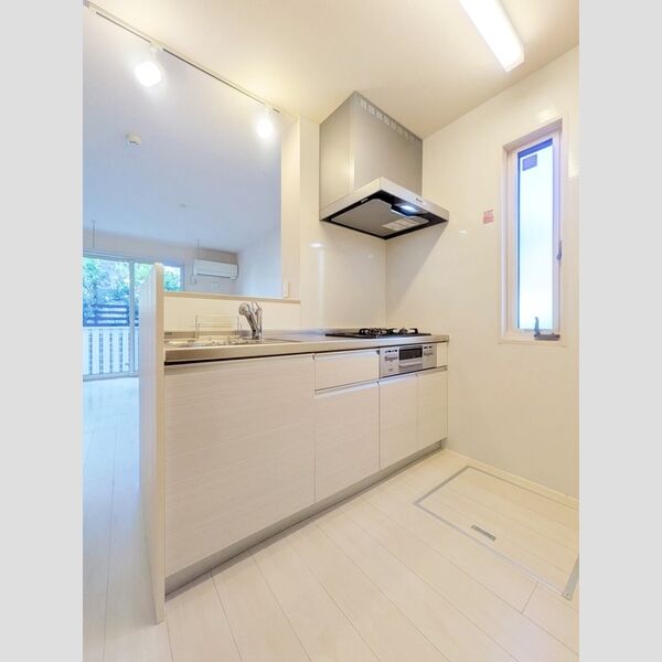 フィオーレ/ルミエール　フィオーレ 対面式システムキッチン(3口ガスコンロ)