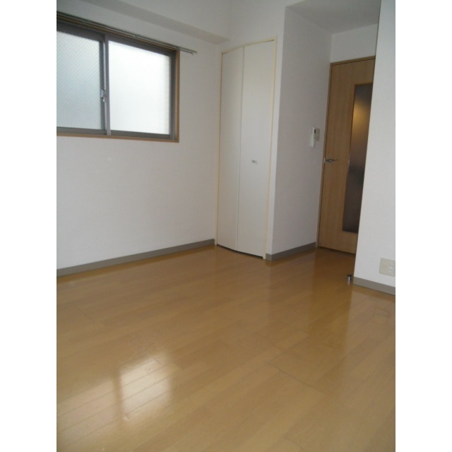 メゾンドロゼ 内観