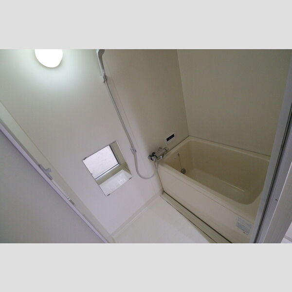 ビラ・ジュニペラス　C棟 浴室