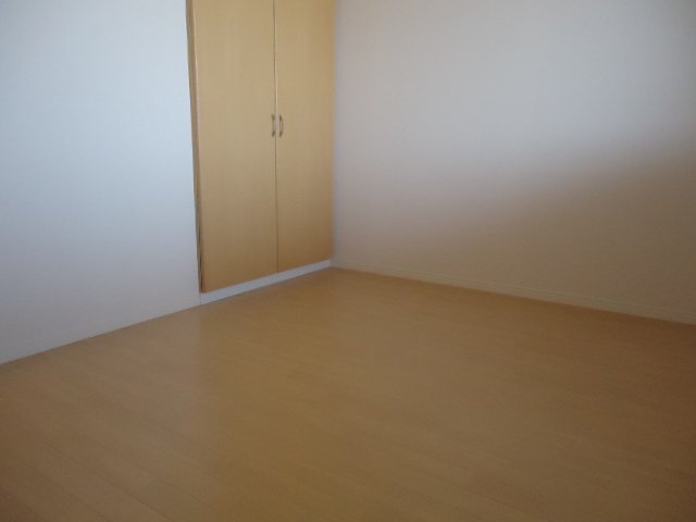 マリーゴールド 洋室