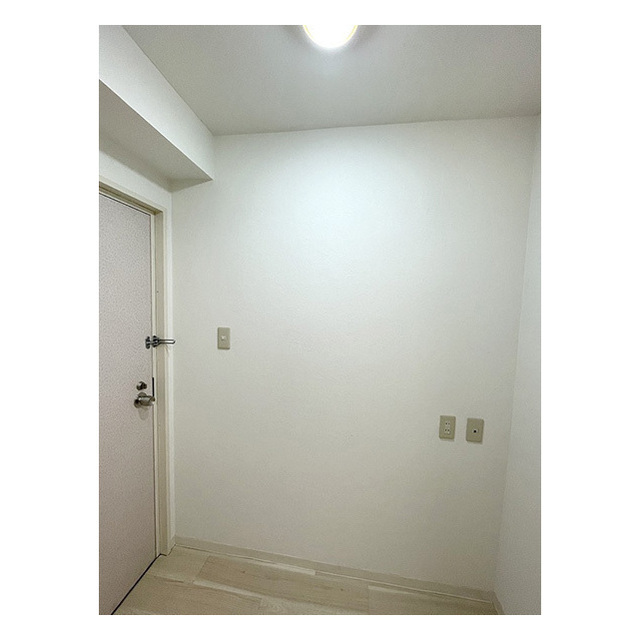 ビジネスワン 玄関