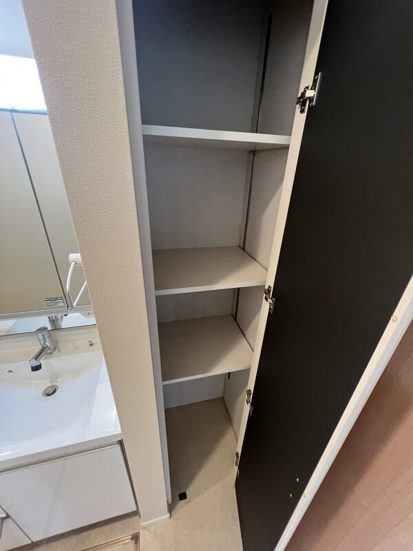 デルフィーノ1階 収納