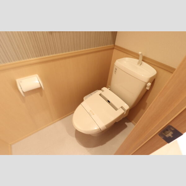 ロイヤルコート　B 温水洗浄暖房便座