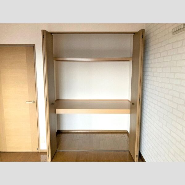 パルシャルマン　DE 物入(DK側洋室)