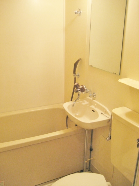 ポートウエスト0402号室 ※現況優先