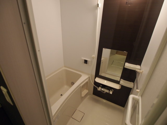 アストン大成 バストイレ別　追炊き