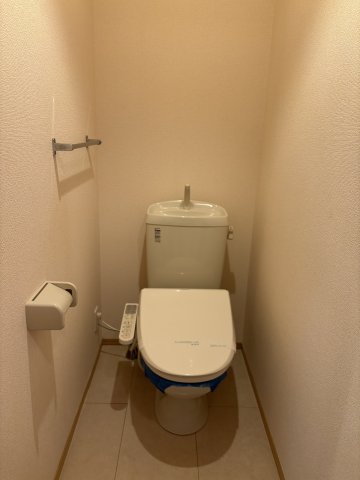 GENOVIA原木中山0305号室 トイレ