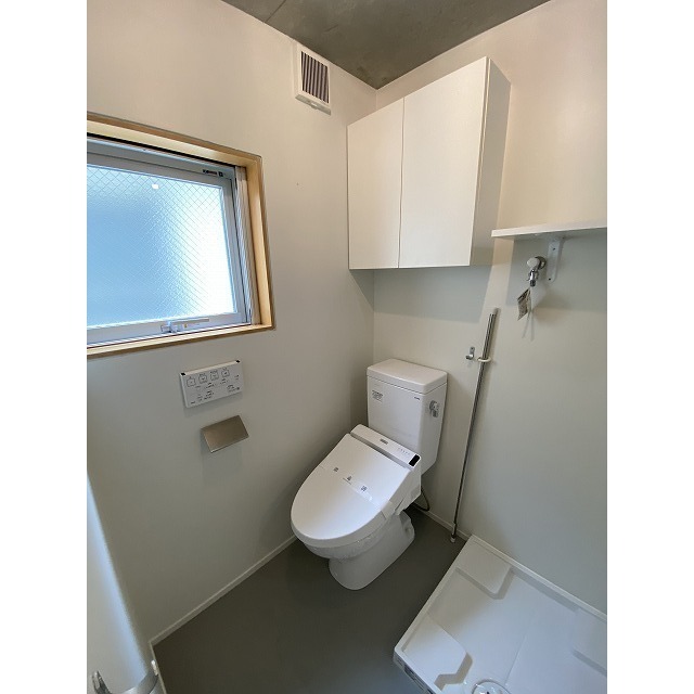 PASEO SANGENJAYA EAST WEST 内観