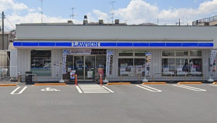 クレーンイーストヒルズ1C号室 【コンビニエンスストア】ローソン 東寺尾一丁目店まで483ｍ