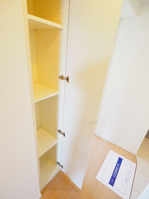 レジディア文京本駒込4階 収納
