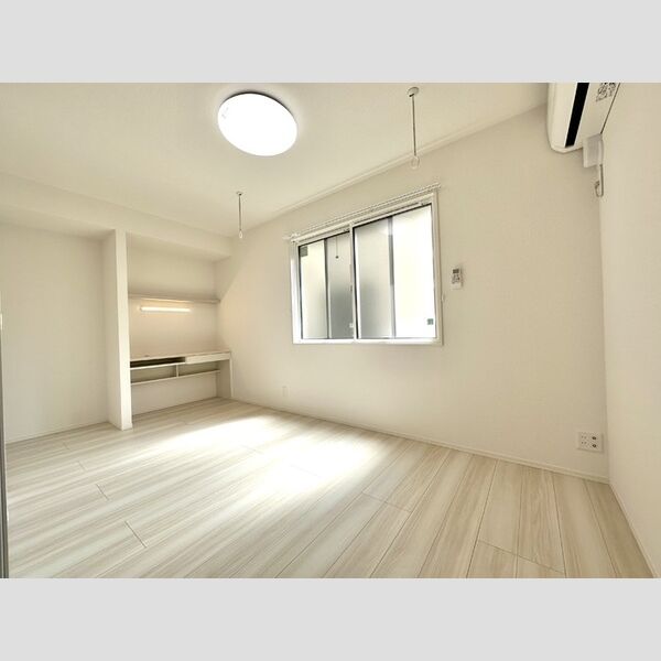 コモドコーポ前原103号室 洋室