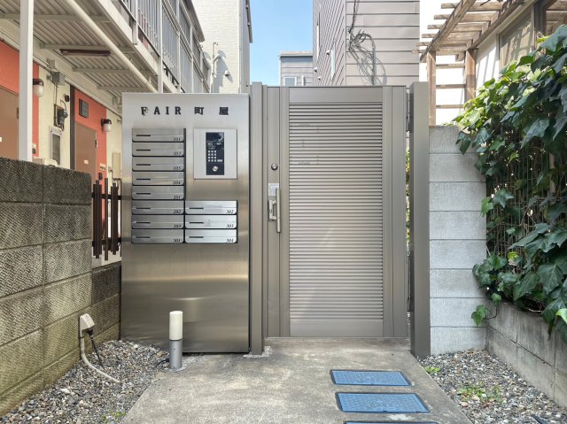 FAIR町屋101号室 エントランス