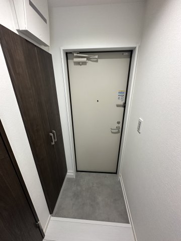 アクアリーヴ東海岸201号室 玄関