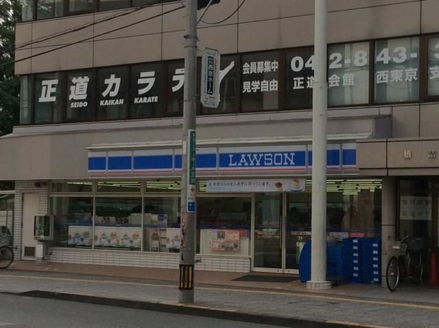 アビタシオン　長泉 ローソン立川曙町一丁目店