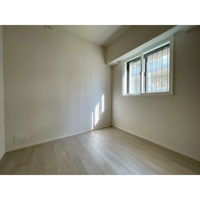 ザ・ケンジントン・レジデンス横濱片倉0111号室 サービスルーム　4.5帖