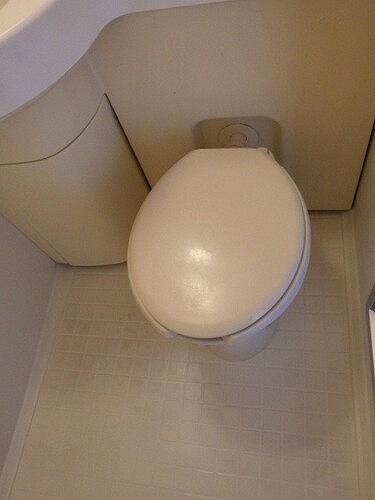 メゾン・ド経堂 トイレ　※2023年10月撮影