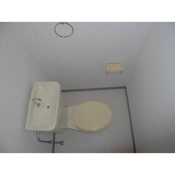 CASAあけぼの0201号室 トイレ