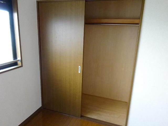 ルミナス成城301号室 収納（イメージ）