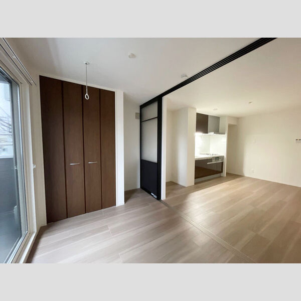 ルリアン綾瀬Ⅱ201号室 洋室