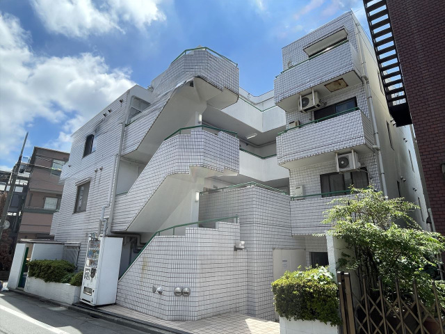 スカイコート池袋の外観画像