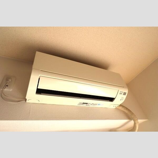 サザンハピネス402号室 エアコン