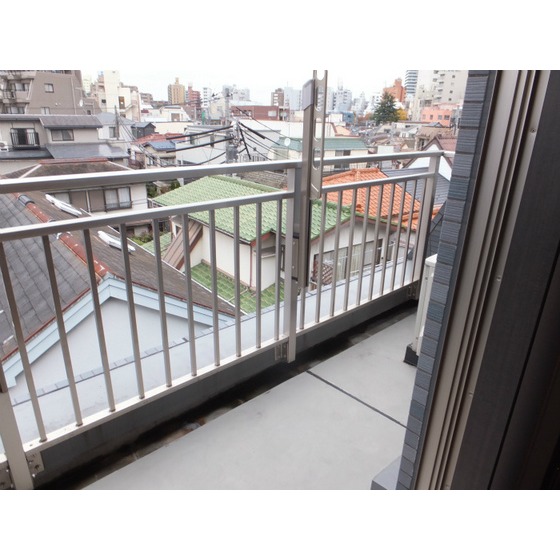 クオーレ西新宿0302号室 バルコニー