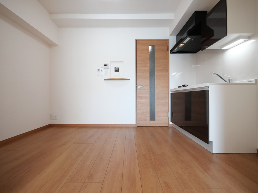 ペアパレス六町2号館2階 内観