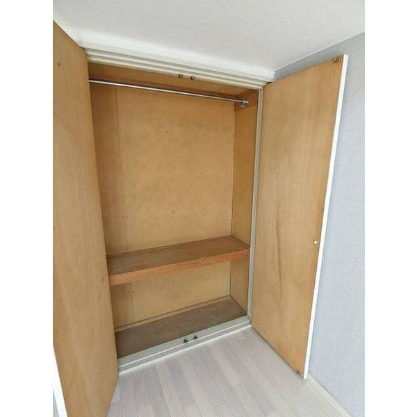 ジュネパレス新松戸第110103号室 収納